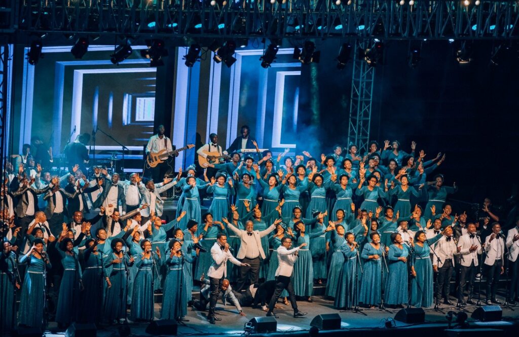 Korali Shalom,Papy Clever&Dorcas na Ntora Worship Team bakajije imyiteguro ya Hoziana Gospel Celebration