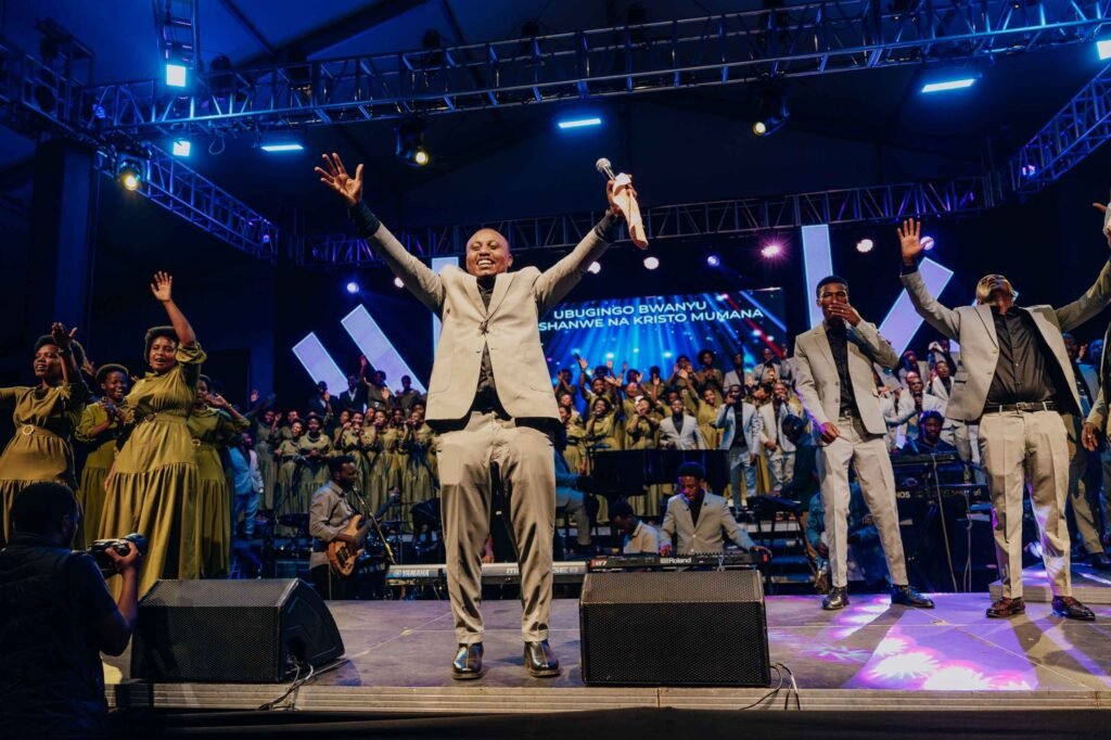 Korali Shiloh yatanze ibyishimo bisendereye ku banya Kigali Korali Shiloh yatanze ibyishimo bisendereye ku banya Kigali